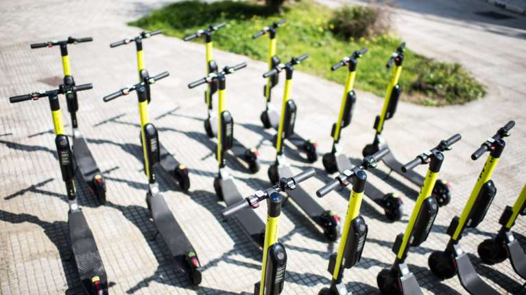 Ζωή …πατίνι από την hive στην Αθήνα