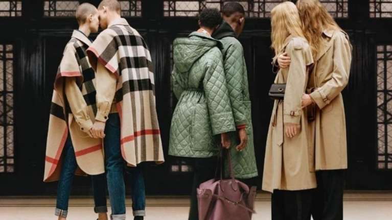 Burberry: Η νέα πρωτοβουλία για την προώθηση της διαφορετικότητας