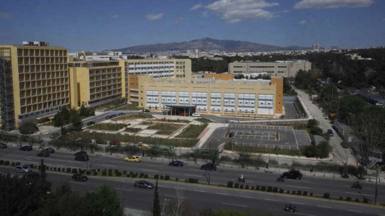 Πέθανε αρχιλοχίας στο 401 ΓΣΝΑ