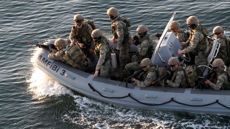 Γαλάζια Πατρίδα: Οι κομάντος και το TCG Bayraktar [Εικόνες]