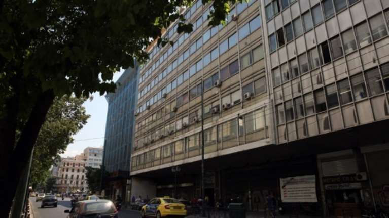 Υπ. Εργασίας: Καταργούνται τα βιβλιάρια ασθενείας