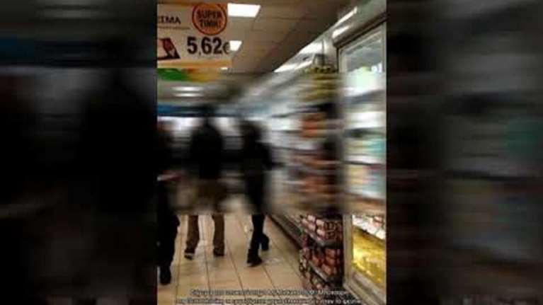 &quot;Έφοδος&quot; αντιεξουσιαστών σε My Market στην Θεσσαλονίκη -βίντεο