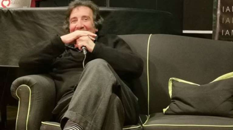 Το ευχαριστώ του Άγγελου Παπαδημητρίου στον Σταύρο Θεοδωράκη