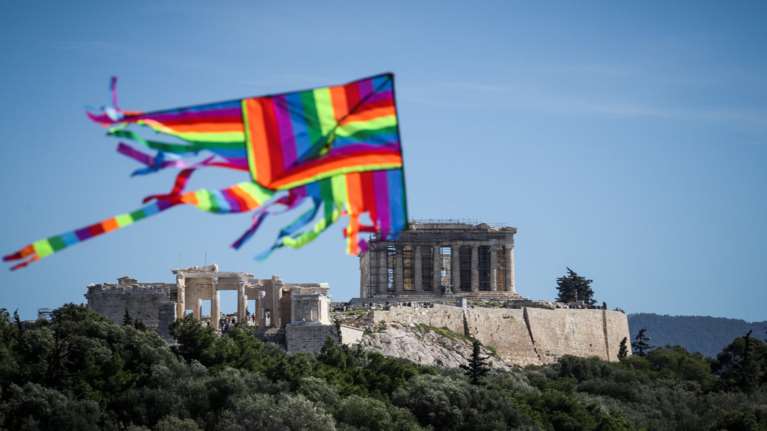 Γέμισε χαρταετούς ο αττικός ουρανός [Εικόνες]