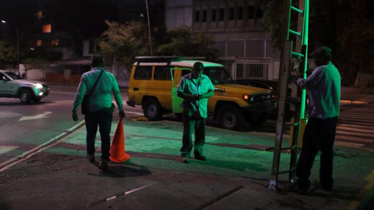 Βενεζουέλα: Κατάσταση έκτακτης ανάγκης κήρυξε το κοινοβούλιο