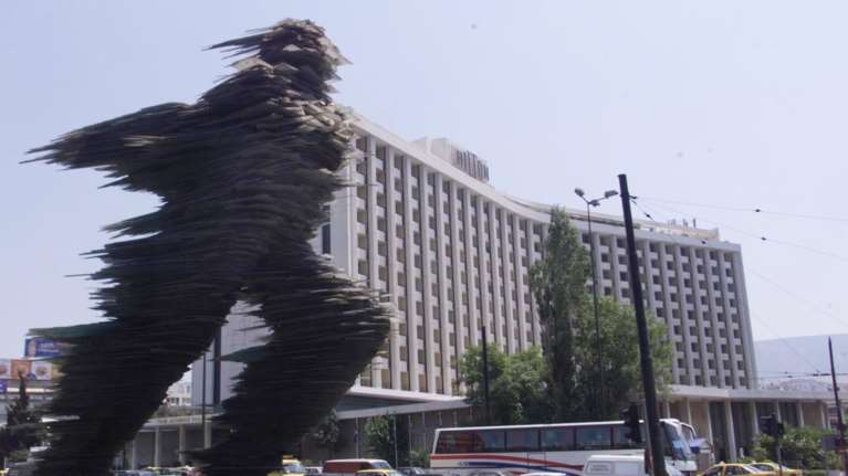 Σενάρια μεταφοράς του «Δρομέα» στα Σκόπια - διαψεύδει το ΥΠΠΟ