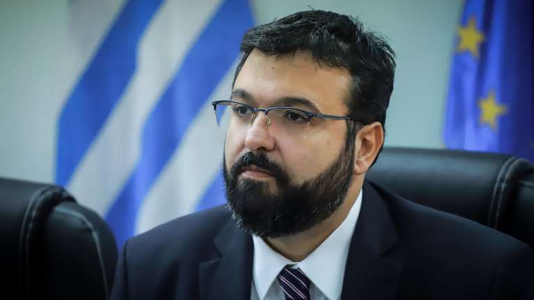 Βασιλειάδης: Μπλόκο στην είσοδο ανεγκέφαλων στα γήπεδα με το νέο νόμο