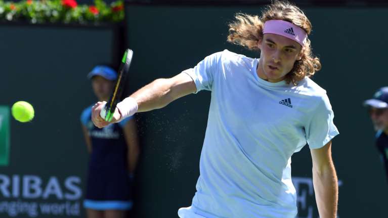 Τσιτσιπάς: «Με ενοχλεί που έχω χάσει τους τελικούς με Ναδάλ»