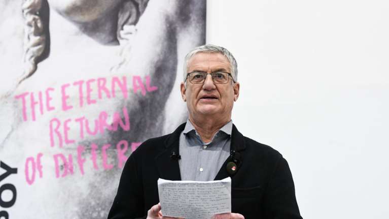 Παρατείνεται η θητεία του Β. Θεοδωρόπουλου μέχρι το φθινόπωρο