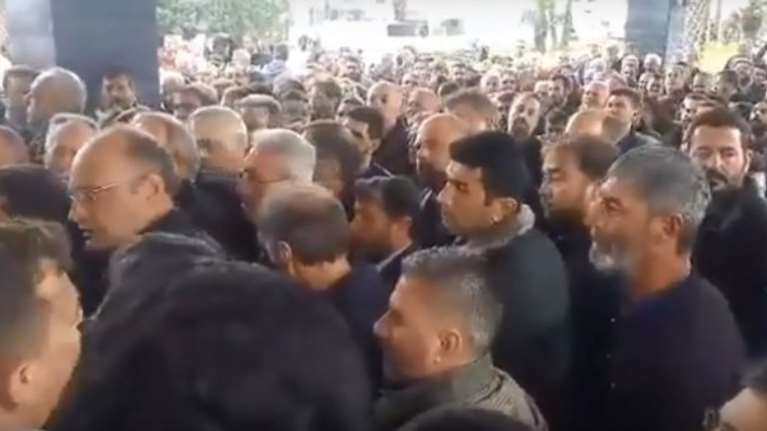 Ένταση στο συνέδριο της ΓΣΕΕ στην Καλαμάτα - Βίντεο