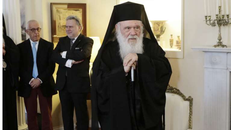 Ιερώνυμος: Συμπόρευση Εκκλησίας-Πολιτείας για το καλό του λαού