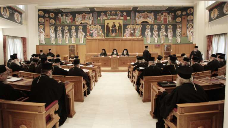 &quot;Ιερό&quot; real estate στη Βουλιαγμένη με δύο ακίνητα αξίας 4 εκατ. ευρώ - Περιουσία πάνω ένα δισ. ευρώ στην περιοχή