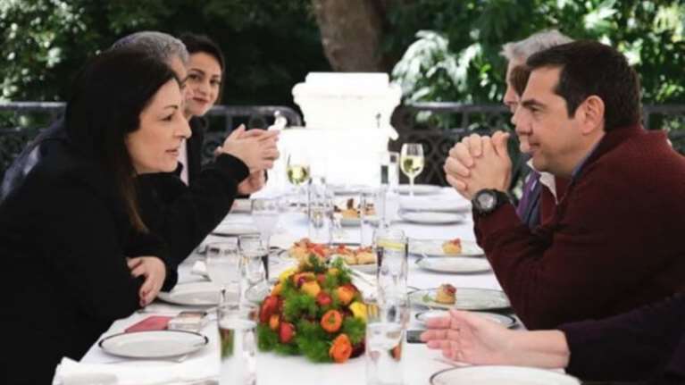 Από το ευρωψηφοδέλτιο στην παραίτηση μέσα σε μόλις 10 ημέρες