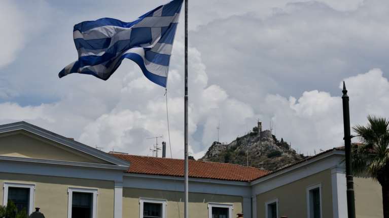 Με ήλιο και ισχυρούς ανέμους το τριήμερο της 25ης Μαρτίου