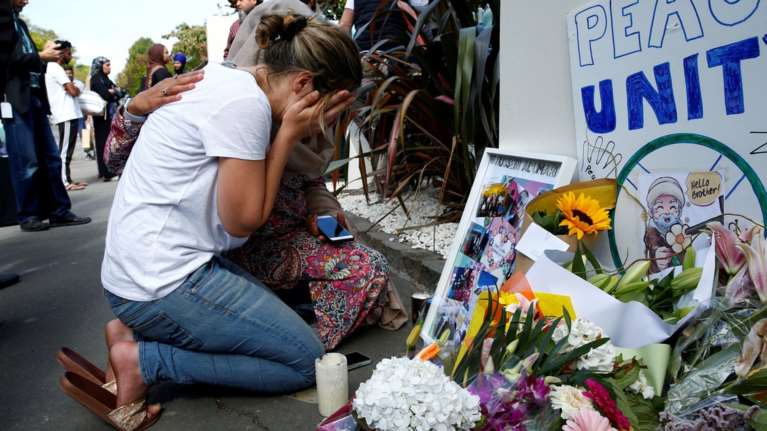 Επίθεση Νέα Ζηλανδία: Παράνομη η διανομή του «μανιφέστου»