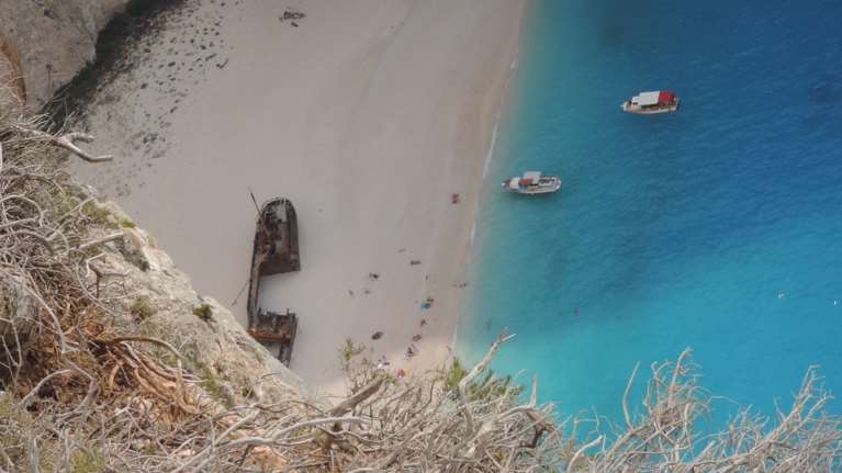 Απαγορεύεται κάθε είδους πρόσβαση στο «Ναυάγιο» από το Λιμεναρχείο Ζακύνθου