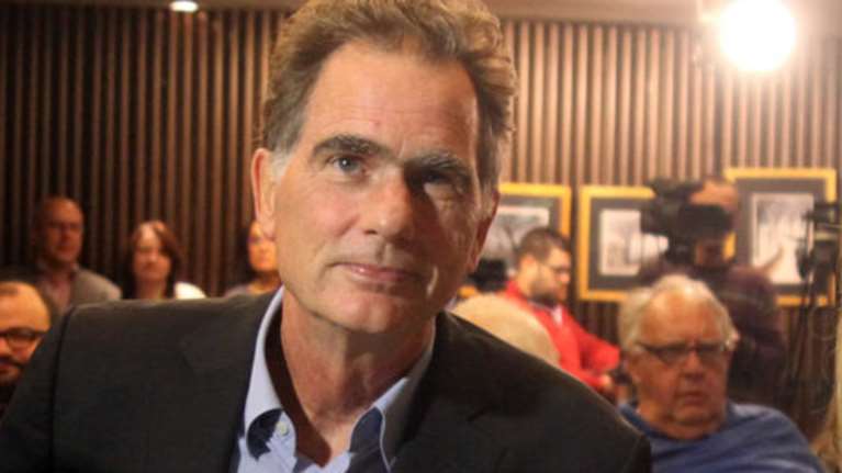 Ο Νίκος Παπανδρέου θα είναι υποψήφιος για αρχηγός του ΚΙΝΑΛ- Παρών δηλώνουν Λοβέρδος και Γερουλάνος