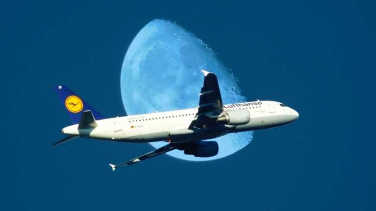 H Lufthansa αεροπορική εταιρεία της χρονιάς