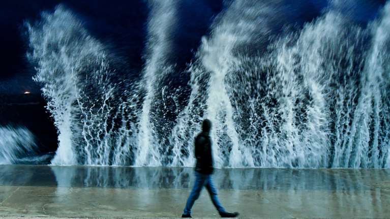 Ισχυρή βροχή, χαλάζι, πυκνό χιόνι και 10 μποφόρ την Παρασκευή