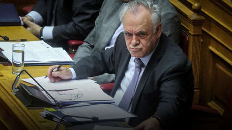 Οι δύο πονοκέφαλοι μετά την ψήφιση της ρύθμισης για α&#39; κατοικία