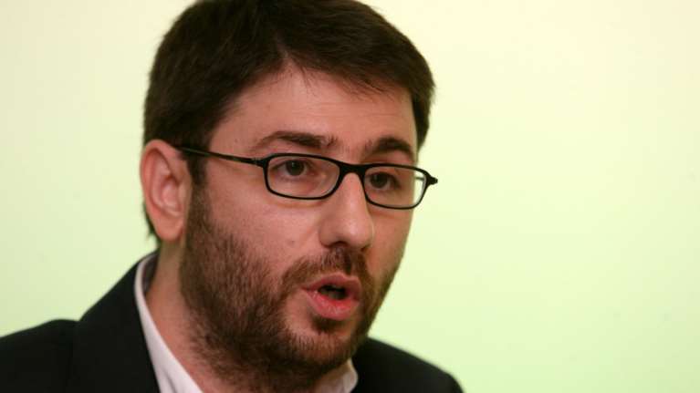 Ανδρουλάκης: Οχι σε έκτακτο συνέδριο για τις μετεκλογικές συνεργασίες