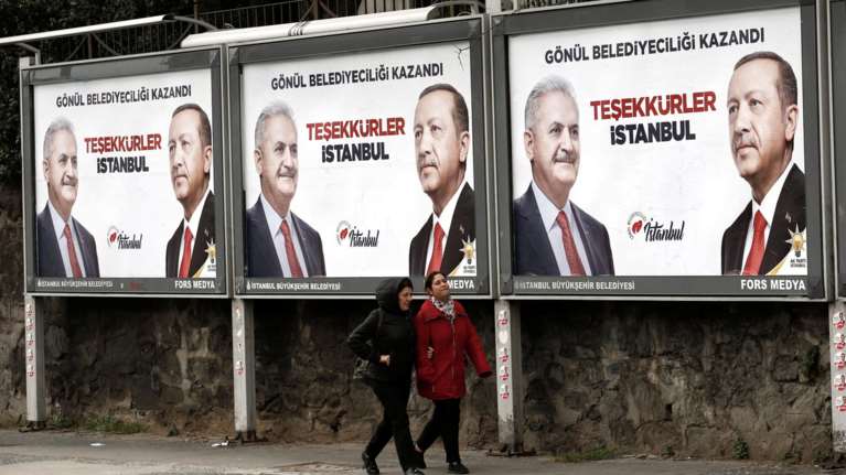 Το AKP του Ερντογάν κατά των αποτελεσμάτων στην Κωνσταντινούπολη