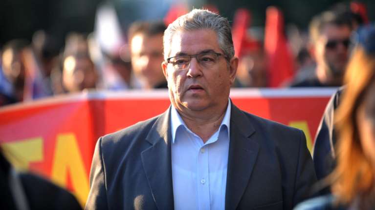 Κουτσούμπας για ΓΣΕΕ: Συνέδριο-παρωδία με νόθους αντιπροσώπους