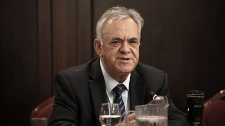 Υπ. Οικονομίας για Μητσοτάκη: Ανακριβή τα δεδομένα για τα εμπορικά σήματα