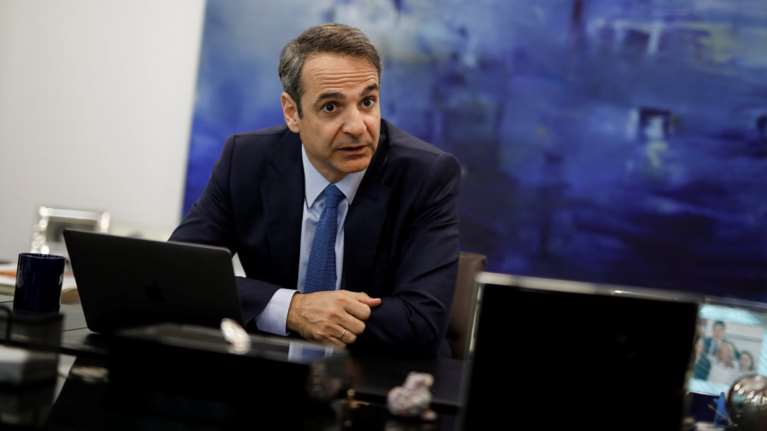 Μητσοτάκης στο Reuters: Θα επιστρέψω στη μεσαία τάξη όσα της πήρε ο Τσίπρας