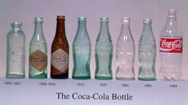 Ένα "υπεραιωνόβιο" μπουκάλι Coca- Cola βγαίνει σε δημοπρασία