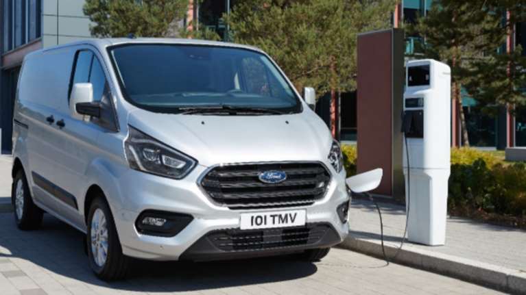 Αυτή είναι η λύση της Ford για να μην μένετε ποτέ από ρεύμα