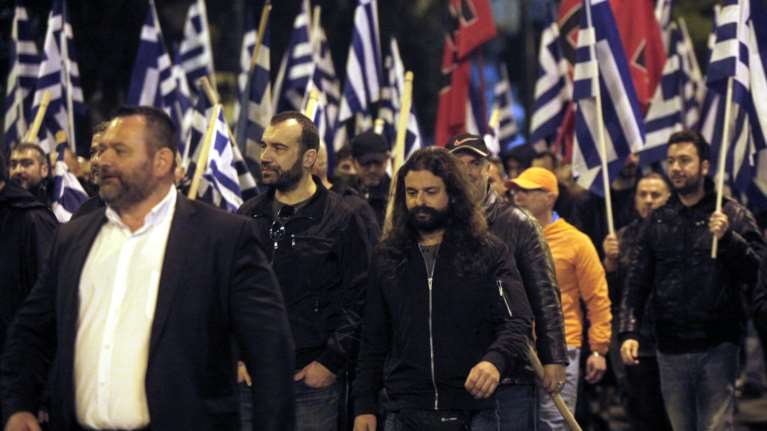 Ανεπιθύμητη η Χρυσή Αυγή στον Δήμο Αθηναίων με ψήφισμα