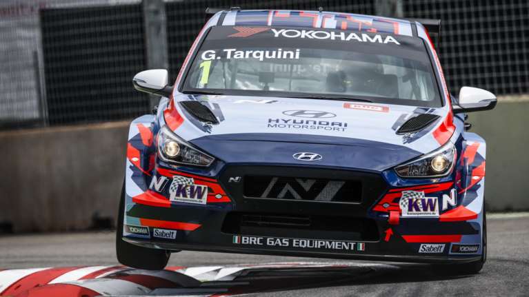 Νικηφόρα ξεκίνησε η Hyundai Motorsport στο WTCR