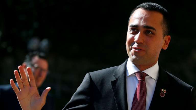 Λουίτζι ντι Μάιο: Πανικός κάτω από τα πέντε αστέρια