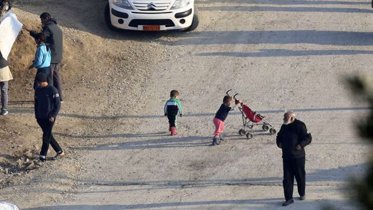 Απεργία από εργαζομένους στις ΜΚΟ για τους πρόσφυγες - Πορεία στις 18.30