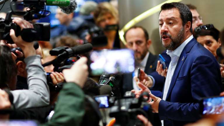 Δυσφορία στις ιταλικές ένοπλες δυνάμεις για τον Σαλβίνι