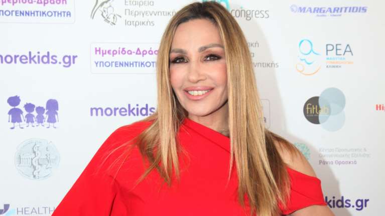 Η Πετρουλάκη δεν γυμνάζει μόνο, δίνει &amp; συνταγή που δεν περιμένατε