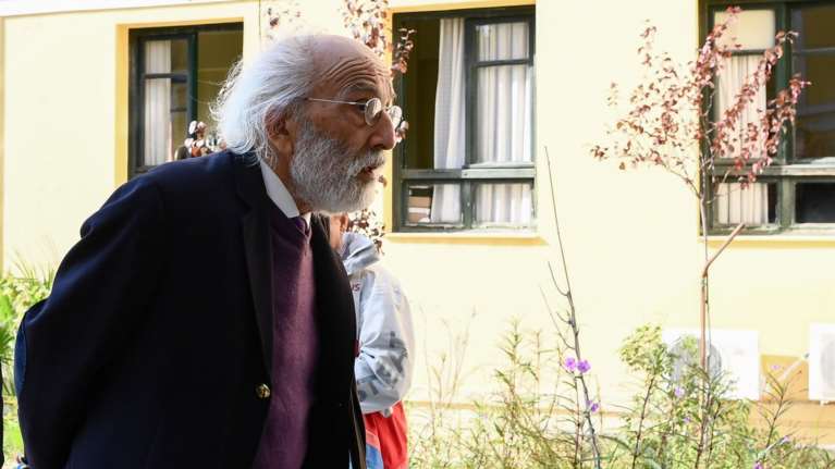 Σύλληψη Λυκουρέζου και ένταλμα σε βάρος του Θ. Παναγόπουλου