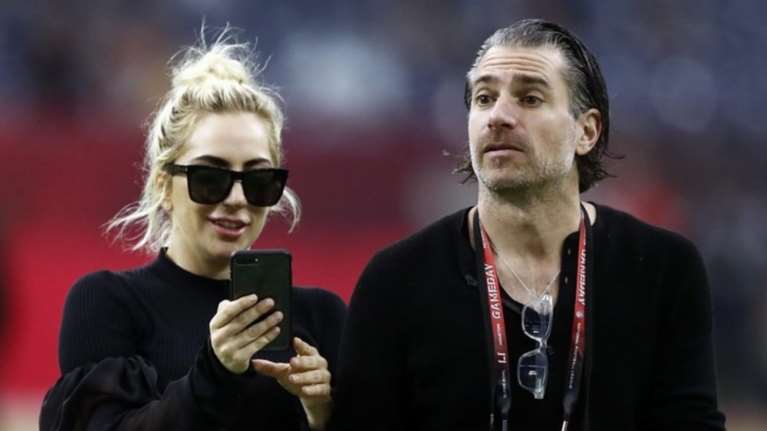 Γιατί χώρισε η Lady Gaga- Ο κίνδυνος για την καριέρα της