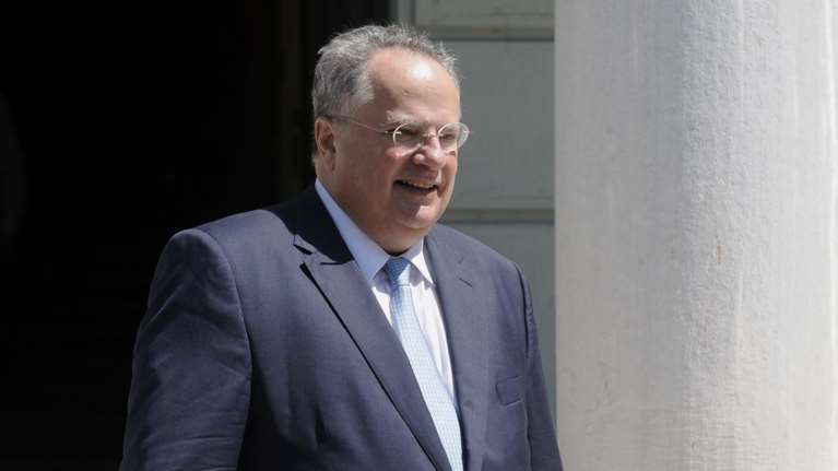 Κοτζιάς για Καμμένο: Ας αφήσει τις κλάψες