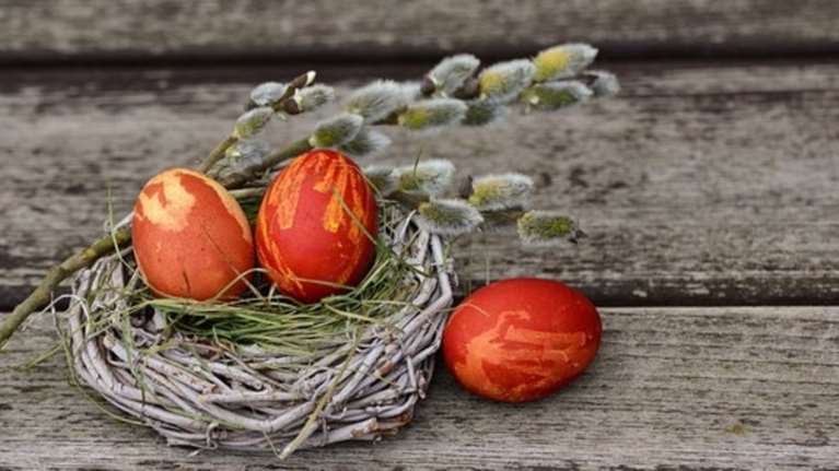 Αγοράστε τα πασχαλινά σας δώρα από τα μπαζάρ της αγάπης