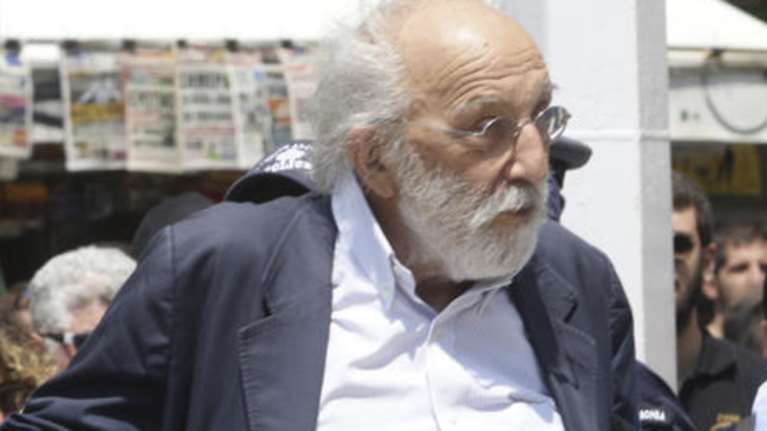 Λυκουρέζος: Κάποιοι επιχείρησαν να με εμπλέξουν με τη μαφία των φυλακών