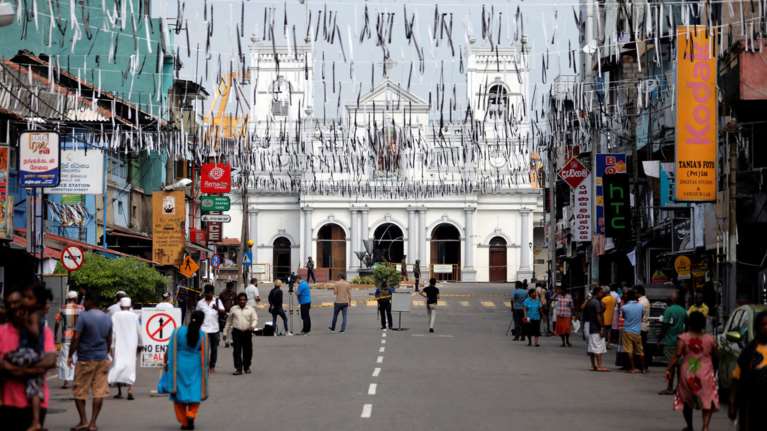 Στους 359 οι νεκροί από το μακελειό στη Σρι Λάνκα