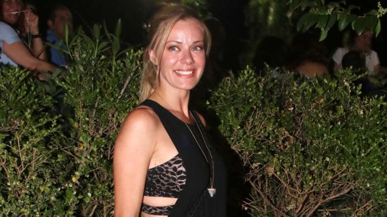 Ζέτα Μακρυπούλια: Φόρεσε το Zara παντελόνι που ταιριάζει σε όλες τις σιλουέτες