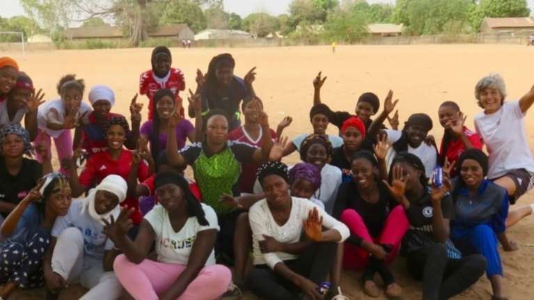 «Το ποδόσφαιρο ενώνει, δίνει ελπίδα και δύναμη»