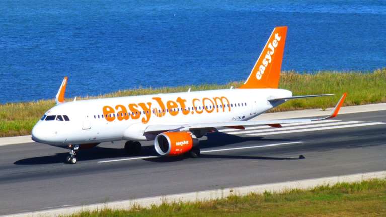 Τέλος τα... φυστίκια στα αεροπλάνα της Easy Jet