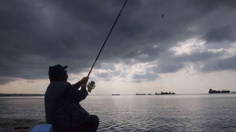 Συννεφιά και αφρικάνικη σκόνη τη Μεγάλη Παρασκευή