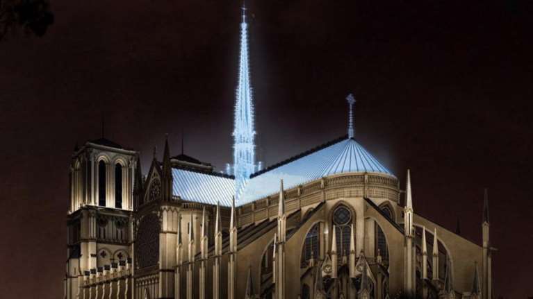 Ανατρεπτικές προτάσεις για την Παναγία των Παρισίων [εικόνες]