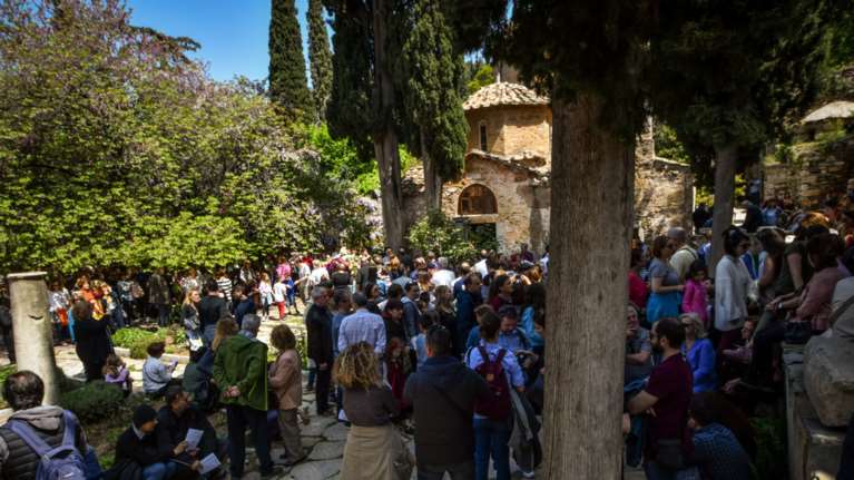 Έπιασε 30άρι η θερμοκρασία: Παραμένει η ζέστη και το Μεγάλο Σάββατο