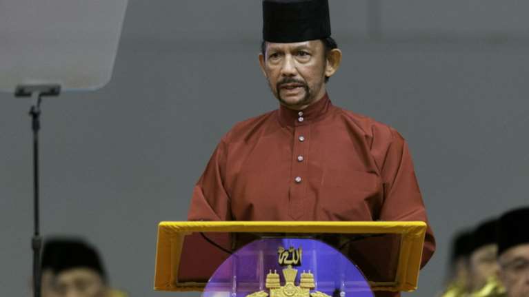 Σουλτάνος του Μπρουνέι: Πολυτέλεια, εξουσία και σκληροπυρηνικό Ισλάμ